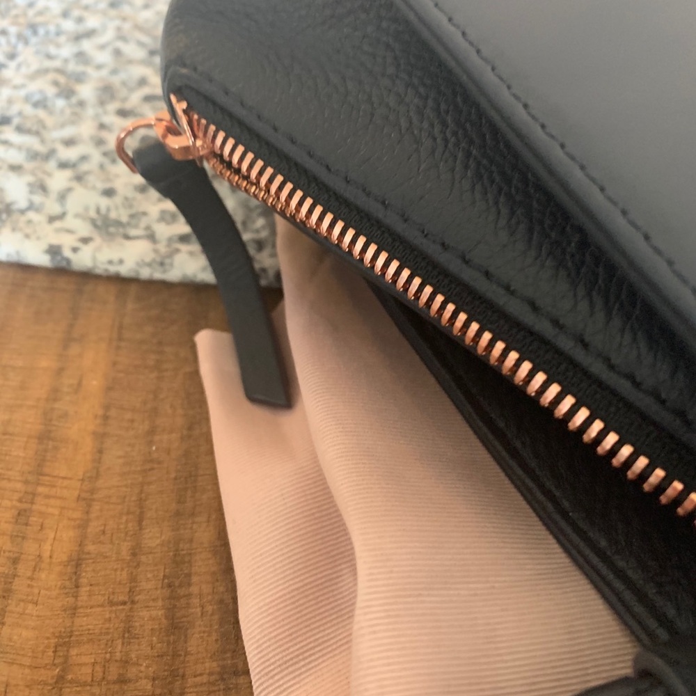 100% Navy RADLEY handbag - Picture 5 of 8